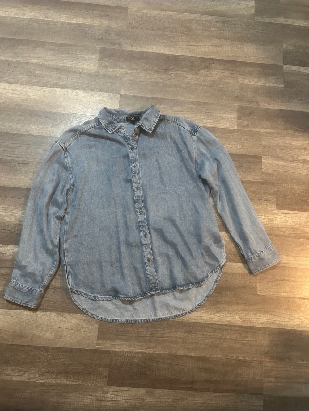 Velvet Heart Women’s Blue Denim Button-Down - Size XL